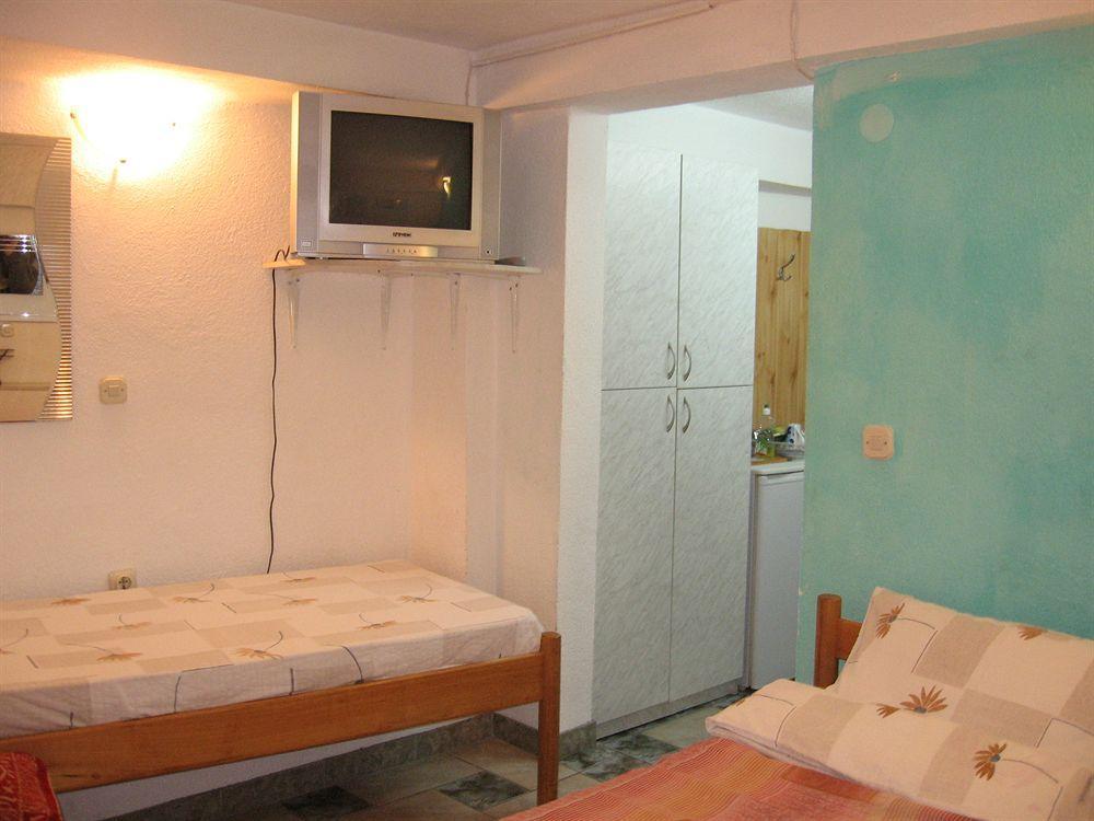Vila Kosta City Center Port Ohrid Bagian luar foto